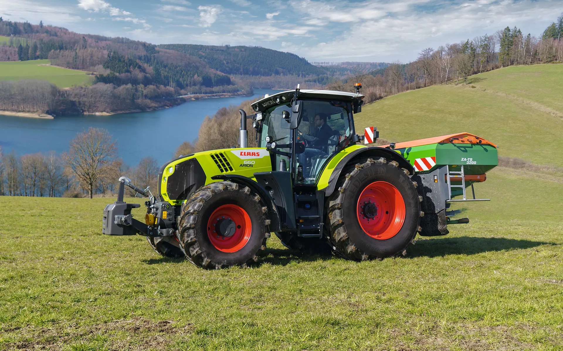 CLAAS ARION 510-660 Tractor